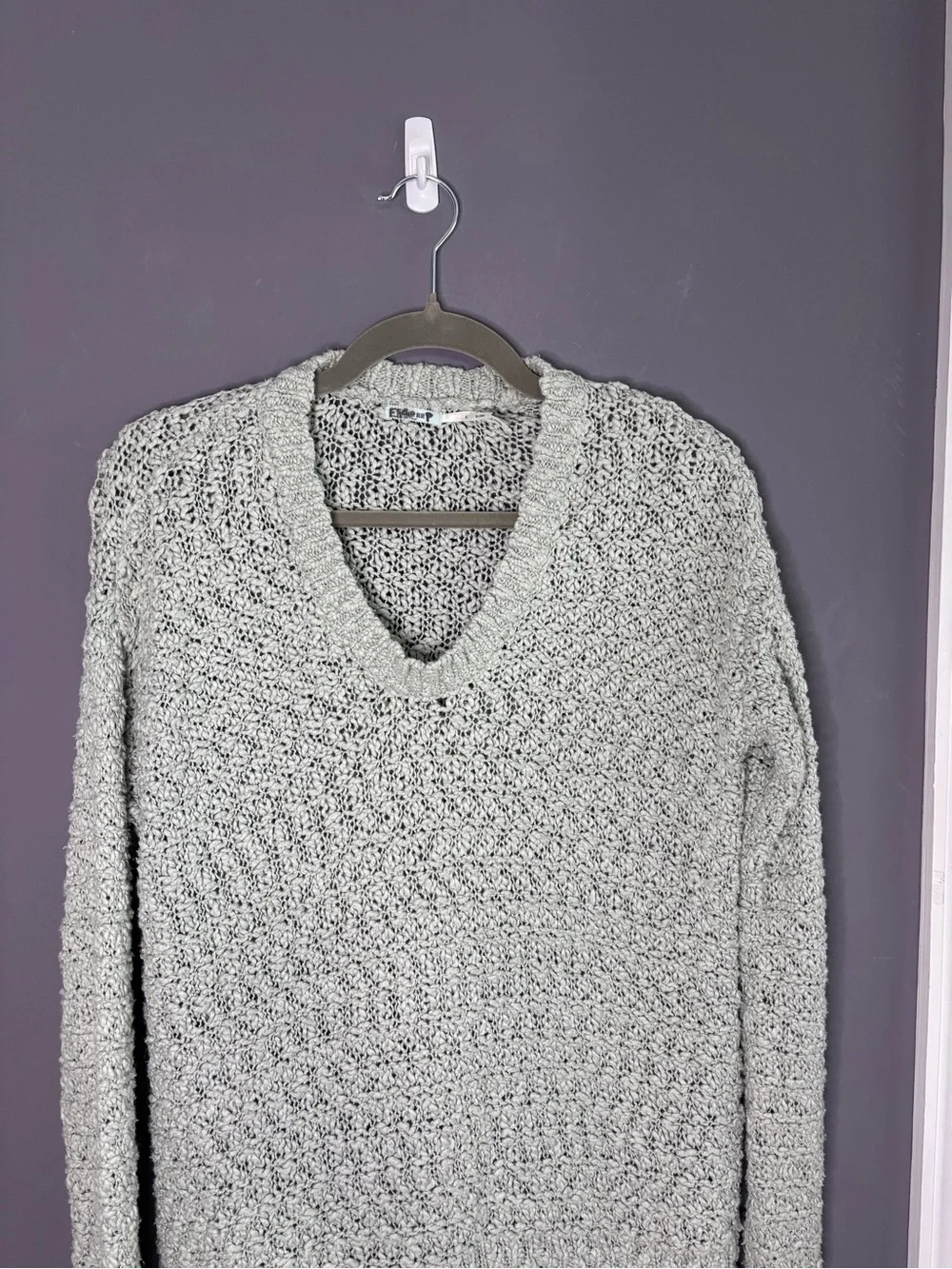 Kimchi Blue Urban Outfitters Mint Green Open Stitch V Neck Sweater Small